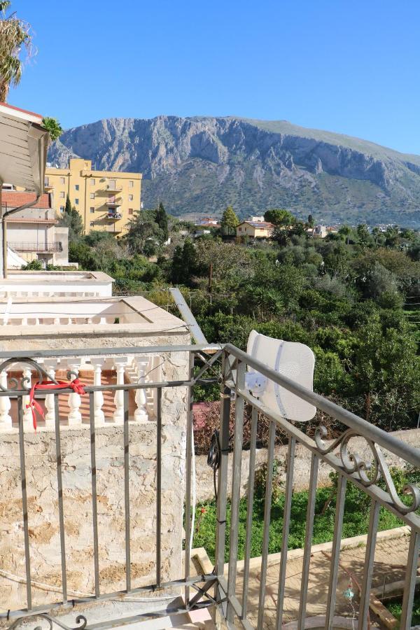 La Casa Di Magiu Apartment Terrasini Luaran gambar